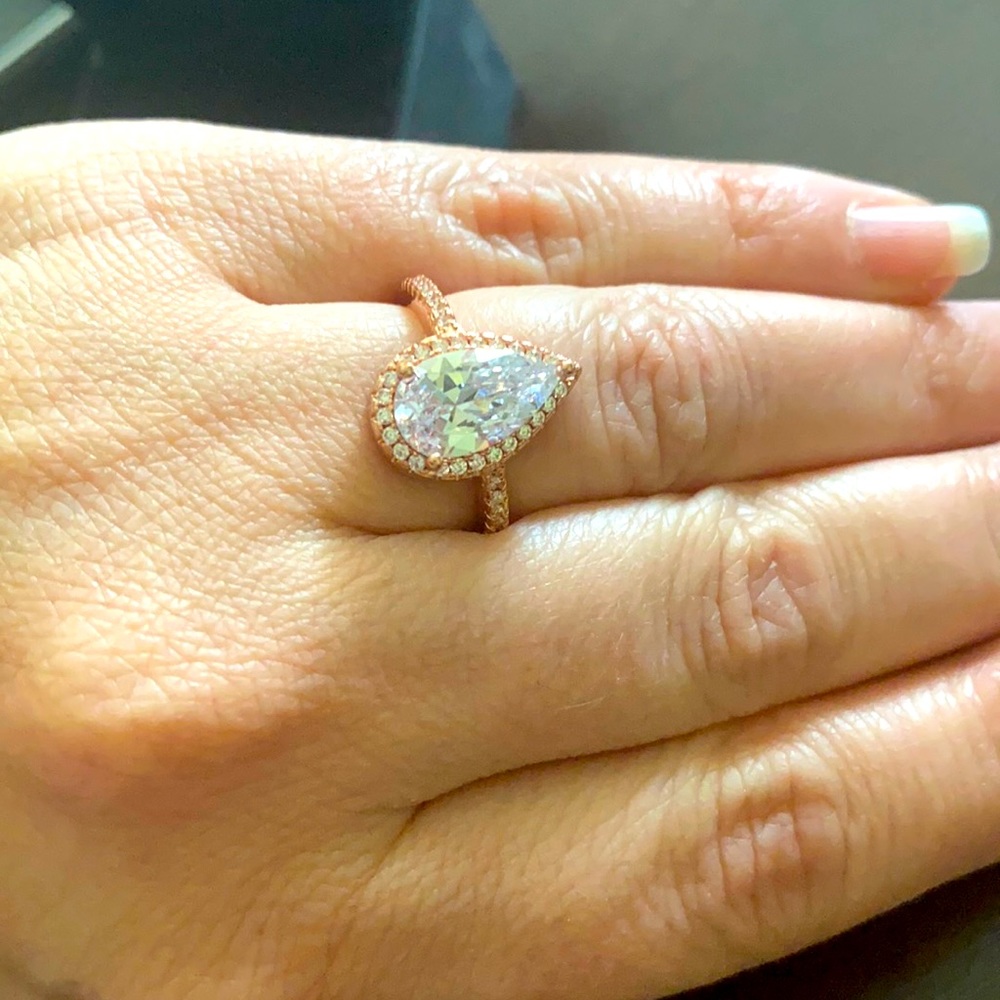 ✨Rose gold ring - Picture 3 of 5